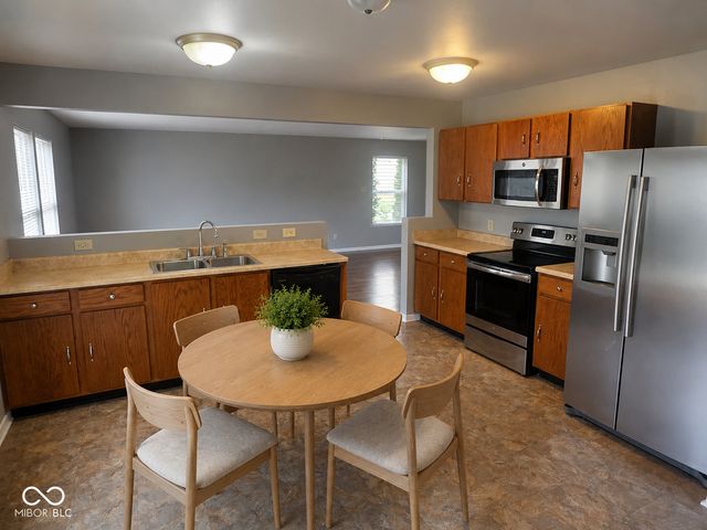 10891 Rose Lane, Ingalls, IN 46048