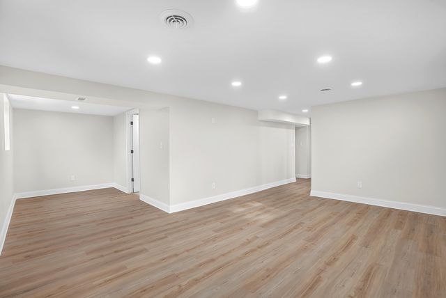 3254 W 74th Court, Merrillville, IN 46410