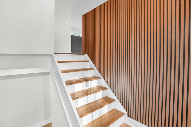 3254 W 74th Court, Merrillville, IN 46410