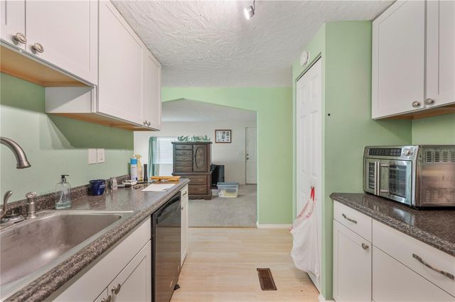 6448 CANDLEWOOD DRIVE, Wesley Chapel, FL 33544