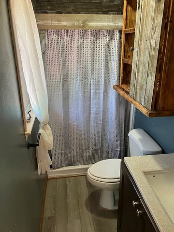 204 Tammy Dr, Decherd, TN 37324