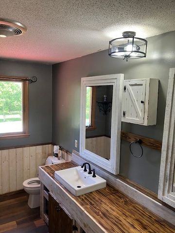 204 Tammy Dr, Decherd, TN 37324