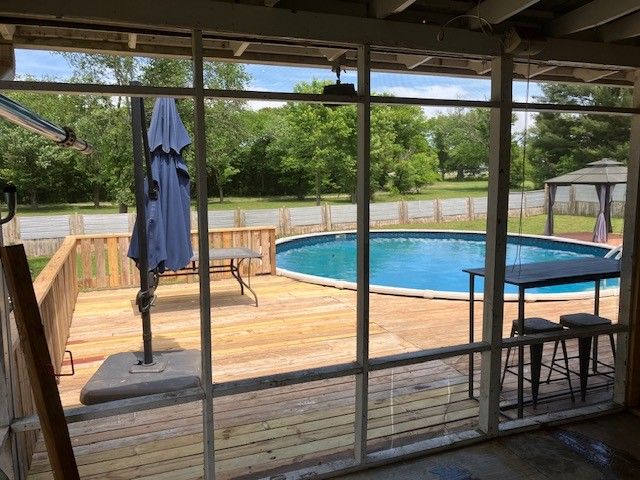 204 Tammy Dr, Decherd, TN 37324