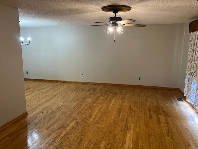 204 Tammy Dr, Decherd, TN 37324