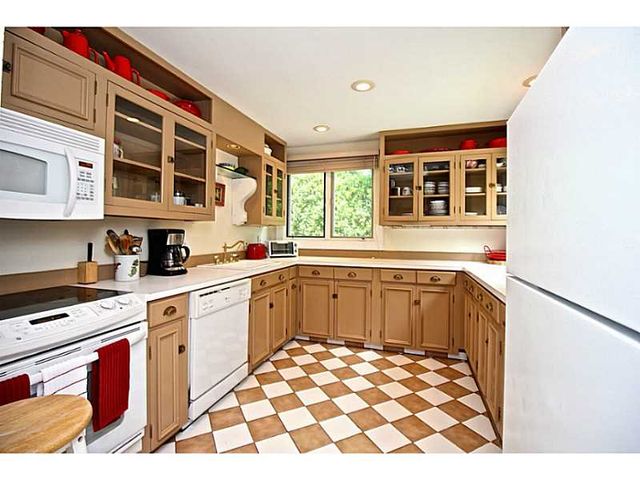 434 BELLEVUE Avenue CH, Newport, RI 02840