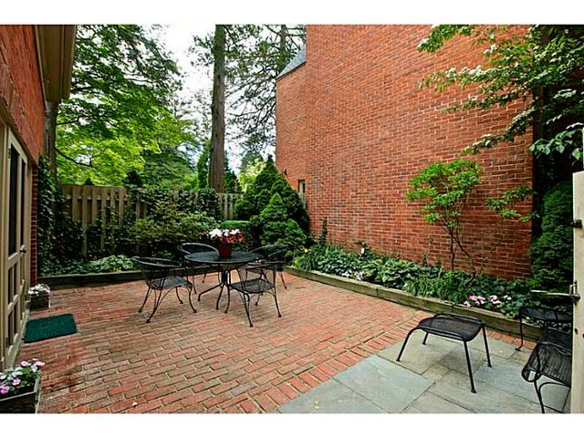 434 BELLEVUE Avenue CH, Newport, RI 02840
