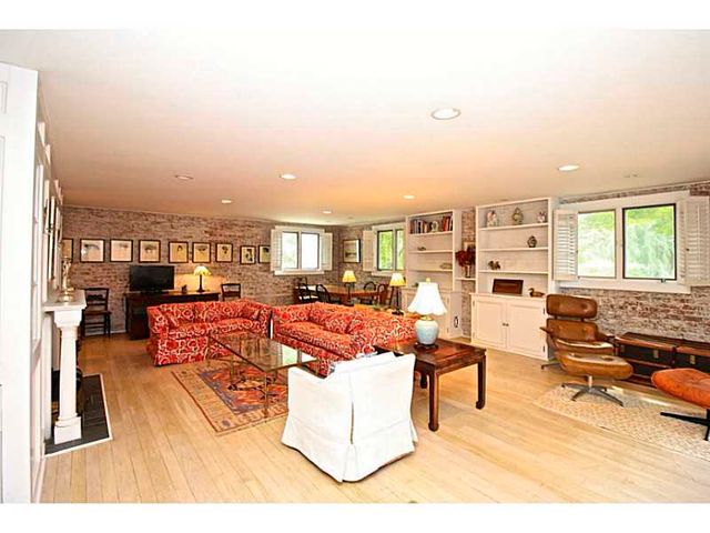 434 BELLEVUE Avenue CH, Newport, RI 02840