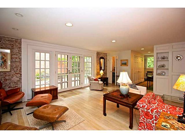 434 BELLEVUE Avenue CH, Newport, RI 02840