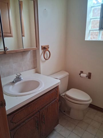 5789 N Elston Avenue, Chicago, IL 60646