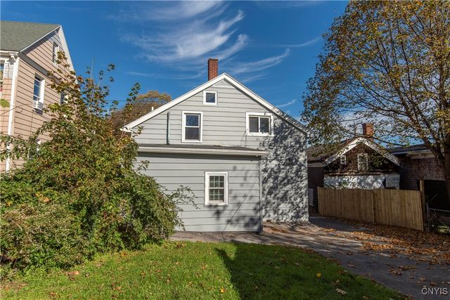 1021 Court Street, Utica, NY 13502