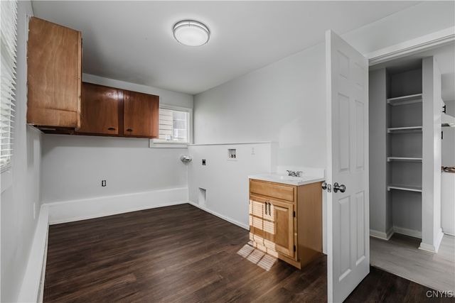 1021 Court Street, Utica, NY 13502