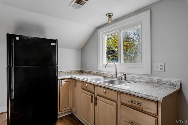 1021 Court Street, Utica, NY 13502