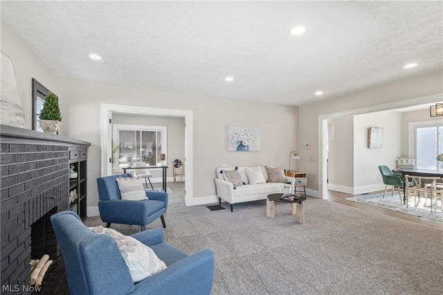 3315 Charles Street, Cuyahoga Falls, OH 44221