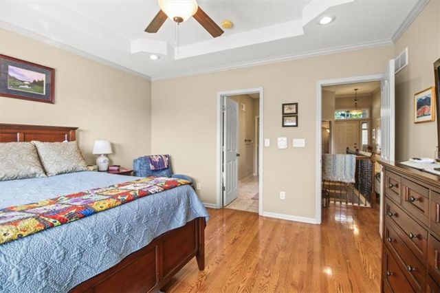 4833 SW Soldier Drive, Lee's Summit, MO 64082