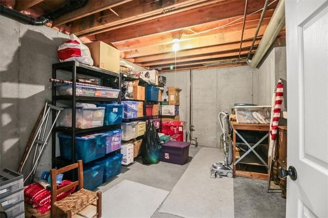 4833 SW Soldier Drive, Lee's Summit, MO 64082