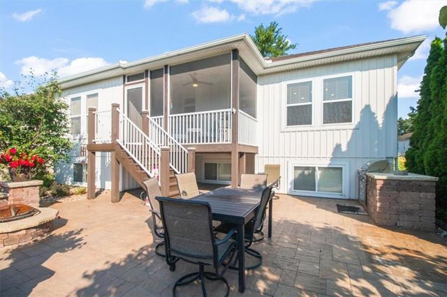 4833 SW Soldier Drive, Lee's Summit, MO 64082