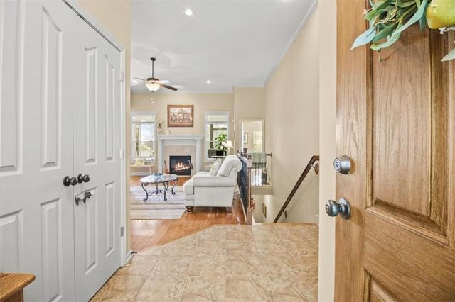 4833 SW Soldier Drive, Lee's Summit, MO 64082