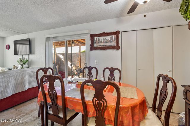 7555 N 47TH Lane, Glendale, AZ 85301