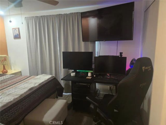 15621 Beach blvd 28, Westminster, CA 92683