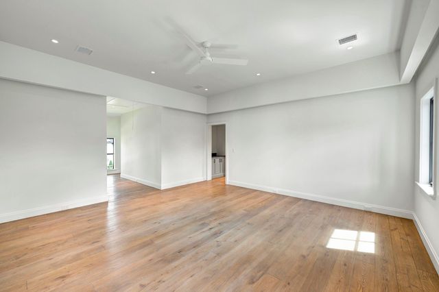 5455 Cedar Creek Drive, Houston, TX 77056