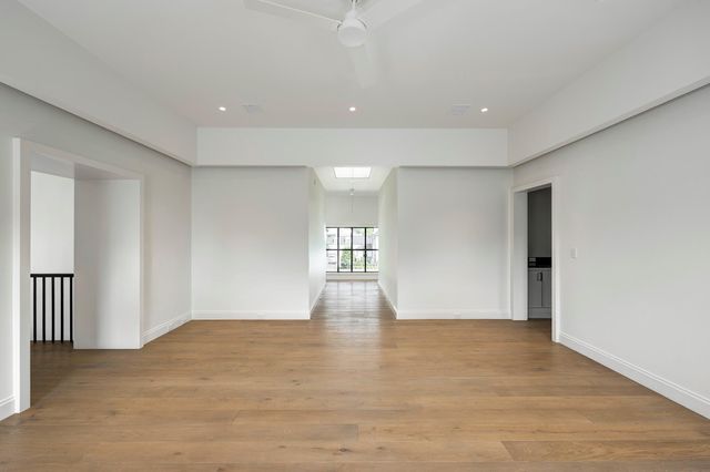 5455 Cedar Creek Drive, Houston, TX 77056
