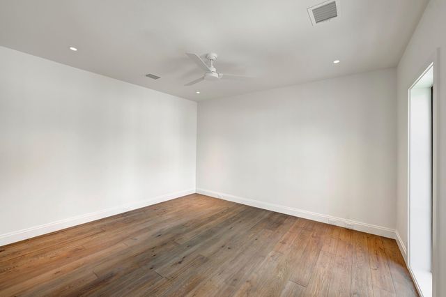 5455 Cedar Creek Drive, Houston, TX 77056
