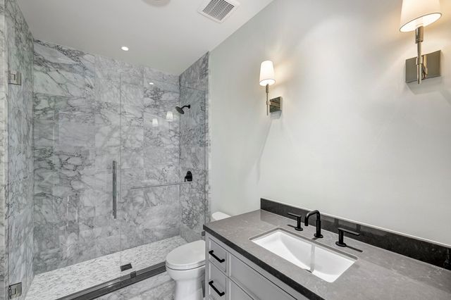 5455 Cedar Creek Drive, Houston, TX 77056