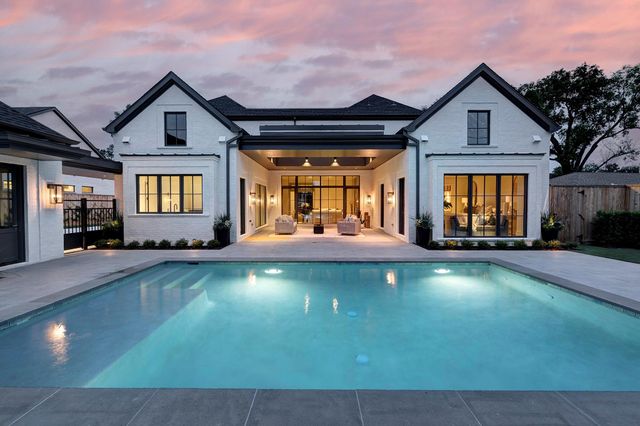 5455 Cedar Creek Drive, Houston, TX 77056