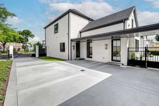 5455 Cedar Creek Drive, Houston, TX 77056