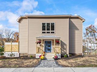 41 Westminster St, Worcester, MA 01605