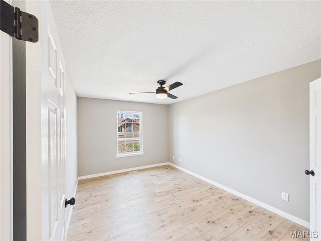 16860 Lensman Road, St Robert, MO 65584