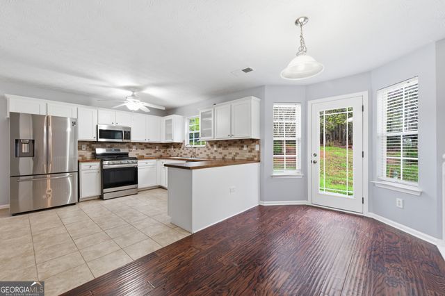 9360 Carnes Crossing Circle, Jonesboro, GA 30236
