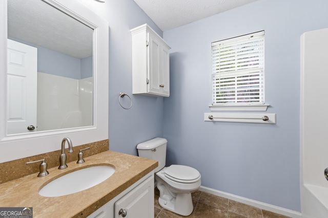 9360 Carnes Crossing Circle, Jonesboro, GA 30236