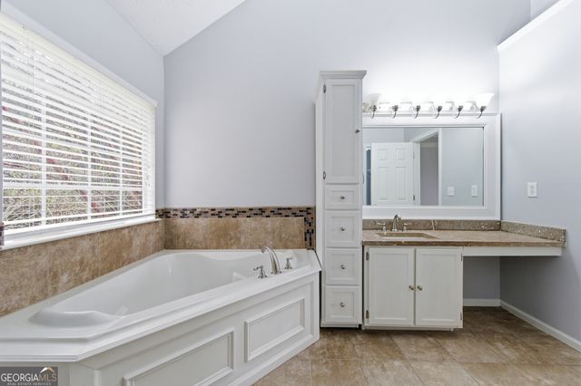9360 Carnes Crossing Circle, Jonesboro, GA 30236