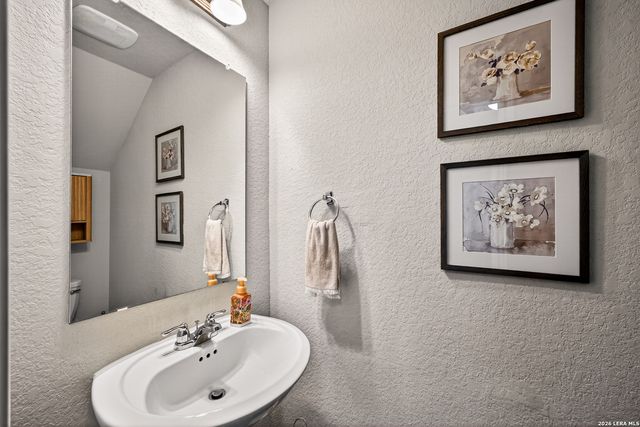 11318 BABCOCK XING, San Antonio, TX 78249
