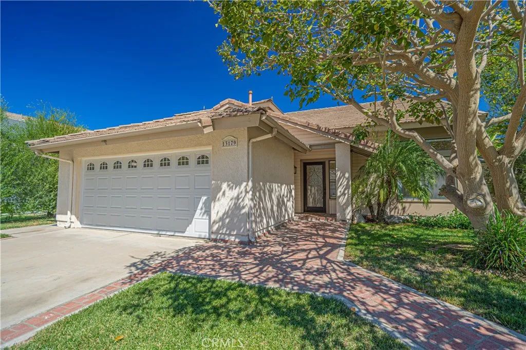 13179 View Mesa Street, Moorpark, CA 93021