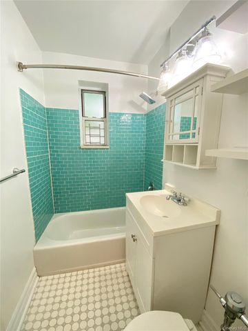 55-23 31st Avenue 1F, Woodside, NY 11377