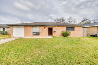 1221 Kitty Street, Deer Park, TX 77536