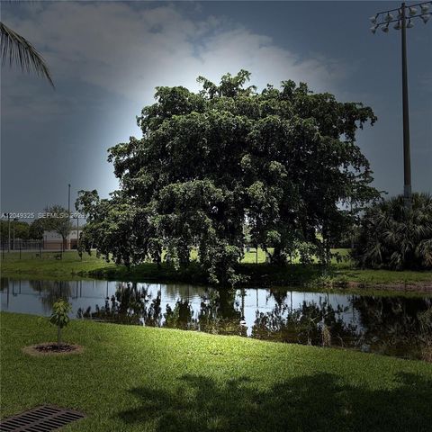 3940 NW 42nd Avenue 313, Lauderdale Lakes, FL 33319