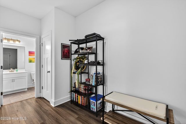 205 W Theriault Court, Jacksonville, NC 28540