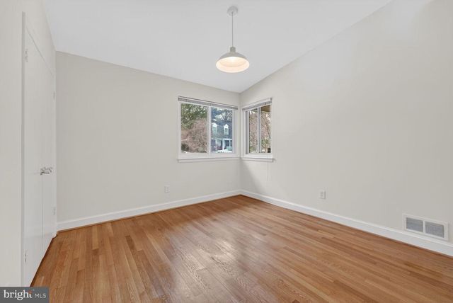 6113 MADAWASKA RD, Bethesda, MD 20816