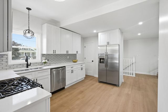 4301 Homerlee Avenue, East Chicago, IN 46312
