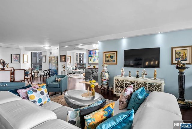 800 Palisade Avenue 1701, Fort Lee, NJ 07024