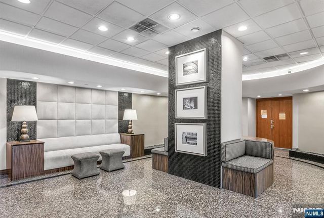 800 Palisade Avenue 1701, Fort Lee, NJ 07024