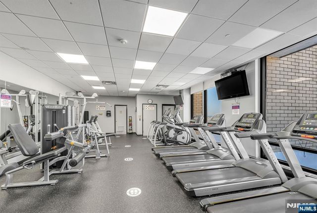 800 Palisade Avenue 1701, Fort Lee, NJ 07024