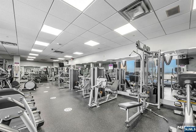 800 Palisade Avenue 1701, Fort Lee, NJ 07024