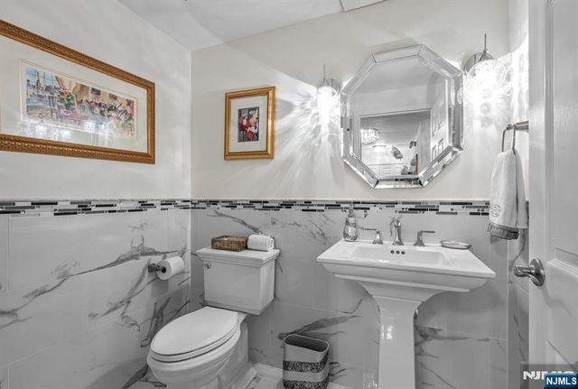 800 Palisade Avenue 1701, Fort Lee, NJ 07024