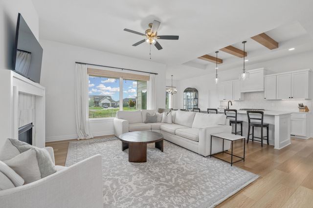 3140 N Pine Grove Cir, Wichita, KS 67205