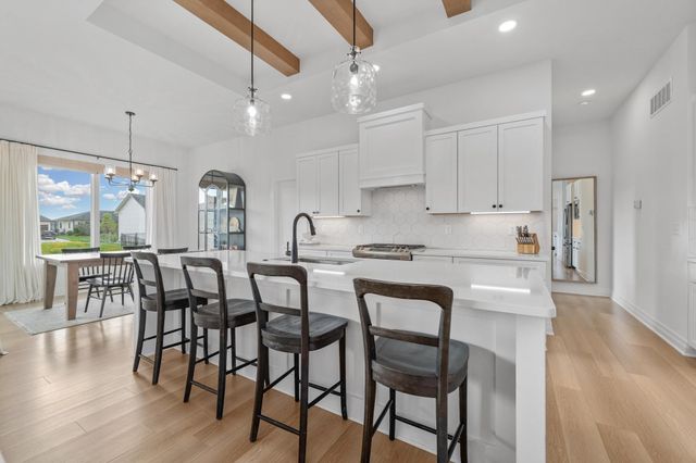 3140 N Pine Grove Cir, Wichita, KS 67205
