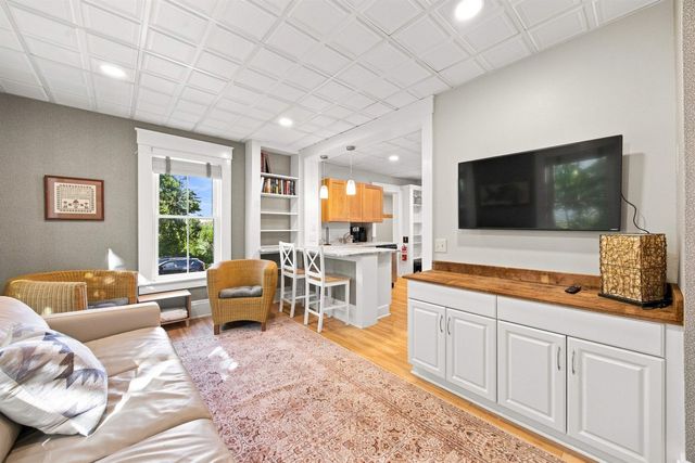 270 South Main Street, Wolfeboro, NH 03894